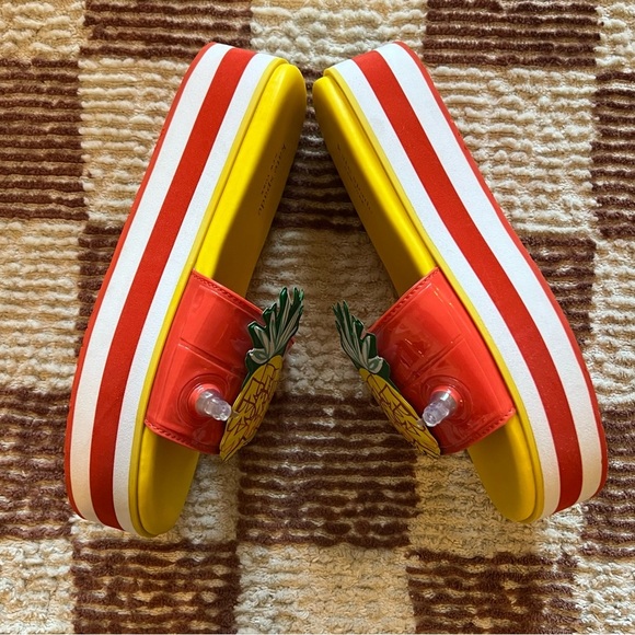 Kate Spade New York Novelty Kitsch Summer Pineapple Pool Floatie Platform Sandal - Picture 4 of 7